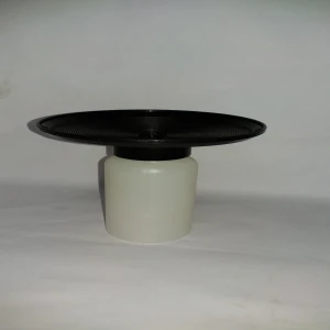 CANECA FUNDO PRETO