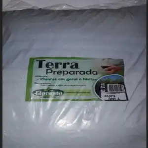 TERRA PREPARADA 8 LTS (PLANTAS EM GERAL E HORTAS +-4,5 KG)